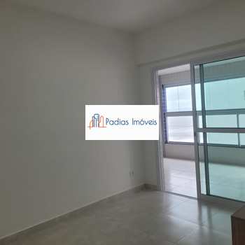 Apartamento em Mongaguá, bairro Centro