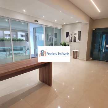Apartamento em Mongaguá, bairro Centro