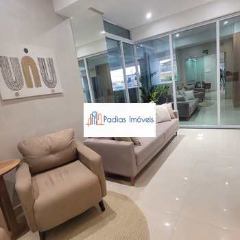 Apartamento em Mongaguá, bairro Centro