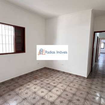 Casa em Mongaguá, bairro Vera Cruz