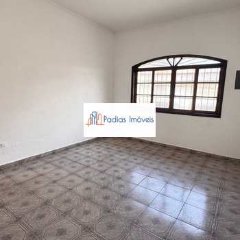 Casa em Mongaguá, bairro Vera Cruz