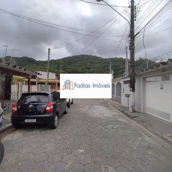 Casa em Mongaguá, bairro Centro