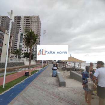 Casa em Mongaguá, bairro Centro