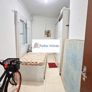Casa em Mongaguá, bairro Agenor de Campos