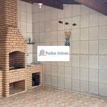 Casa em Mongaguá, bairro Agenor de Campos