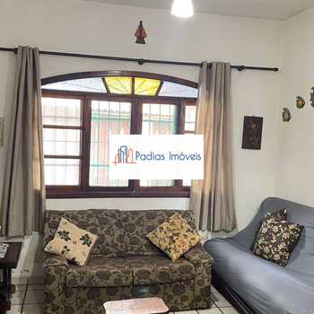 Casa em Mongaguá, bairro Agenor de Campos
