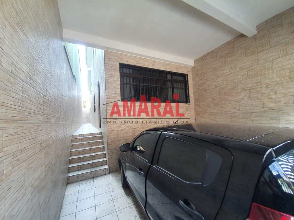 Sobrado em São Paulo, no bairro Parque São Rafael