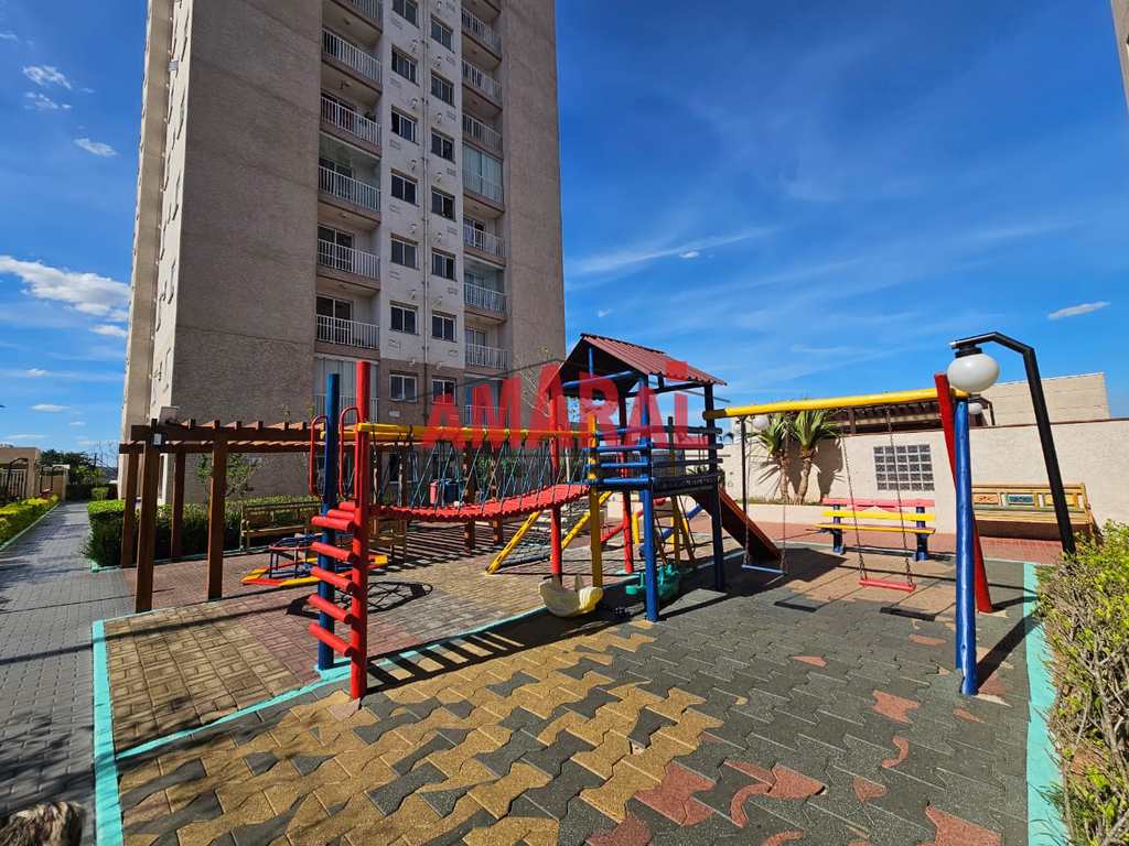 Apartamento em São Paulo, no bairro Cidade Satélite Santa Bárbara