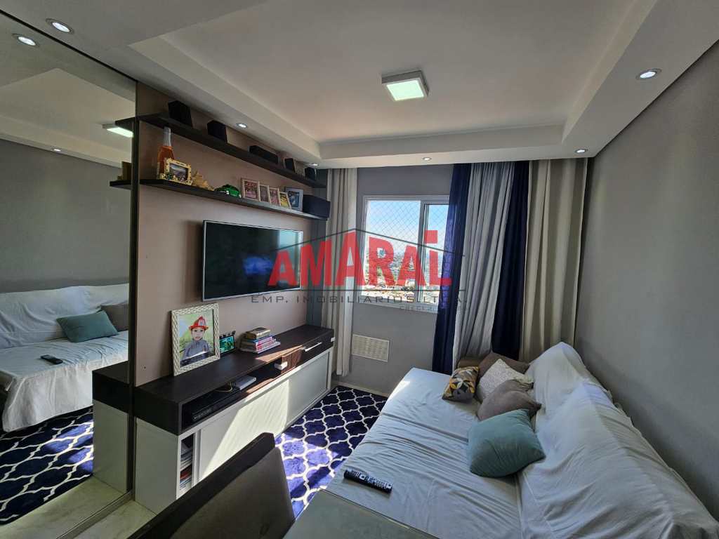 Apartamento em São Paulo, no bairro Cidade Satélite Santa Bárbara