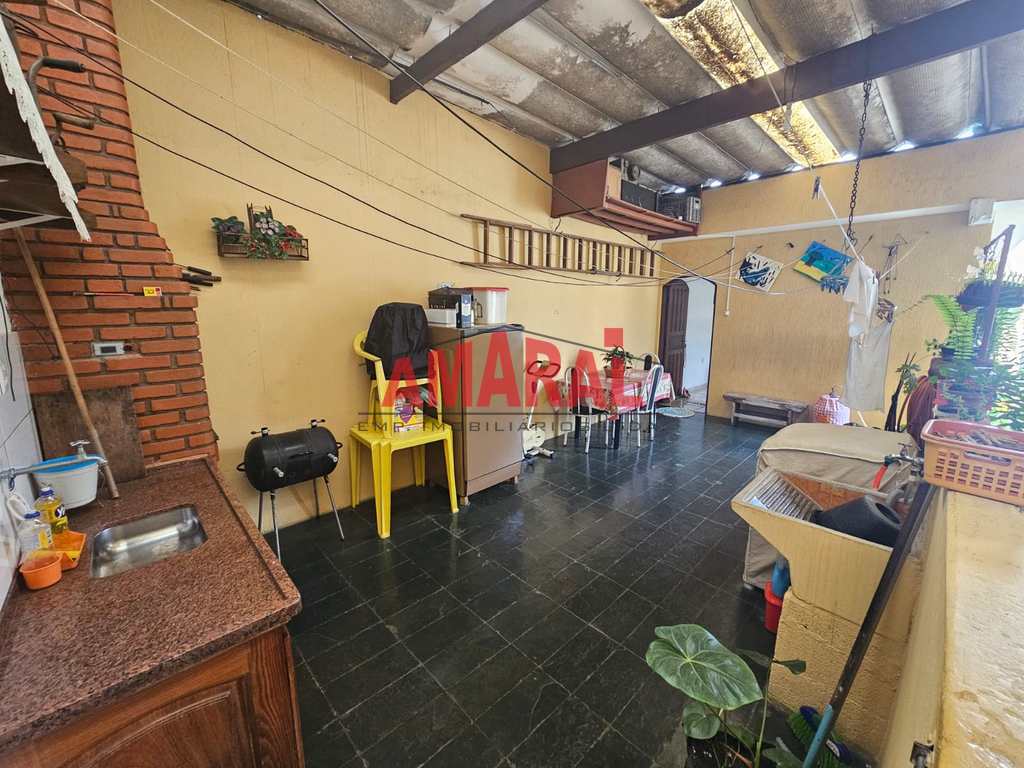 Casa em São Paulo, no bairro Jardim Buriti