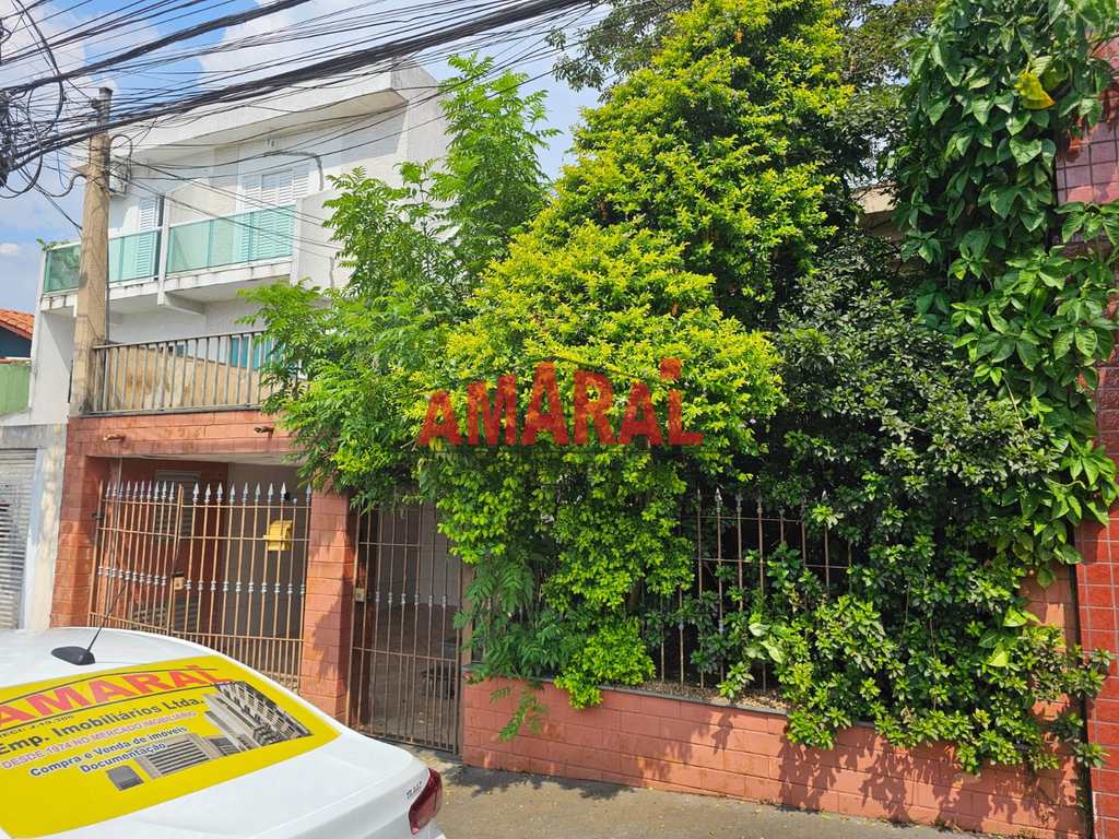 Casa em São Paulo, no bairro Cidade Satélite Santa Bárbara
