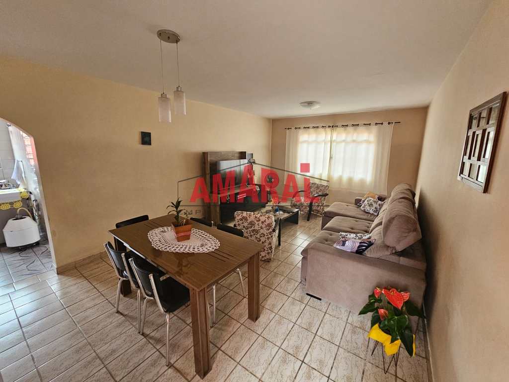 Casa em São Paulo, no bairro Jardim Santa Adélia