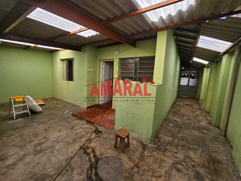 Casa em São Paulo, no bairro Cidade Satélite Santa Bárbara