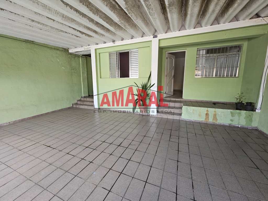 Casa em São Paulo, no bairro Cidade Satélite Santa Bárbara