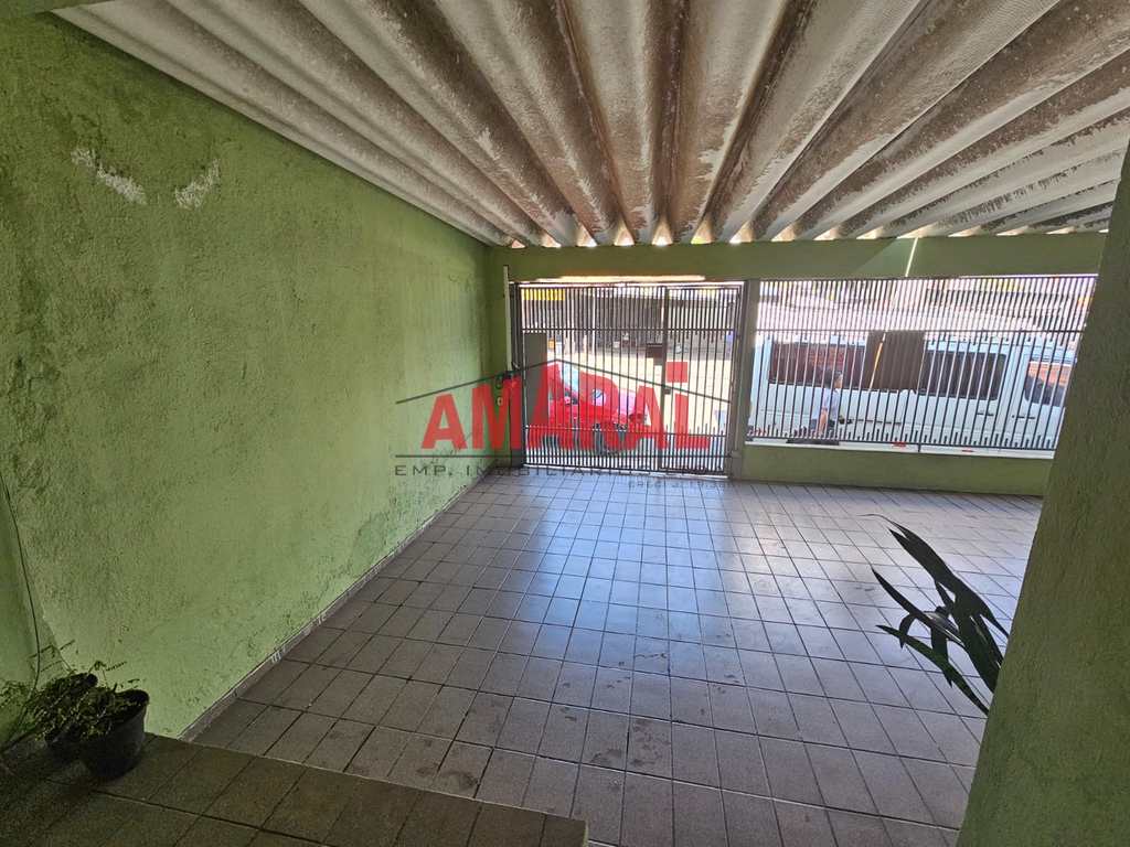 Casa em São Paulo, no bairro Cidade Satélite Santa Bárbara