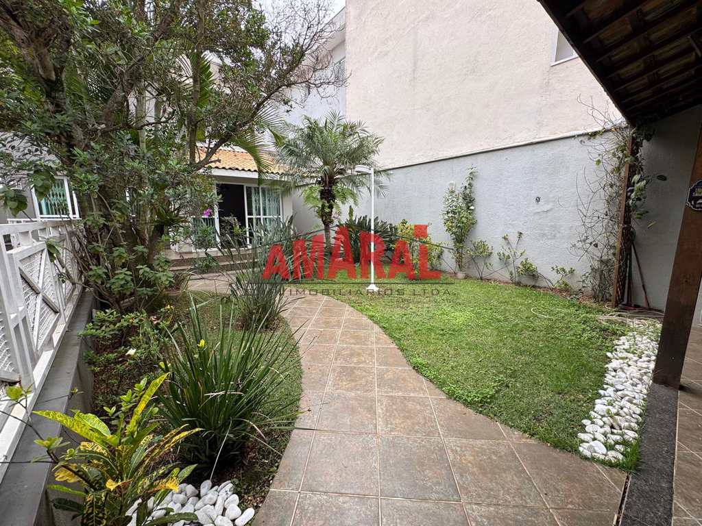 Sobrado em São Paulo, no bairro Jardim Nossa Senhora do Carmo