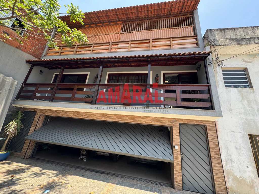 Sobrado em São Paulo, no bairro Jardim Hercilia