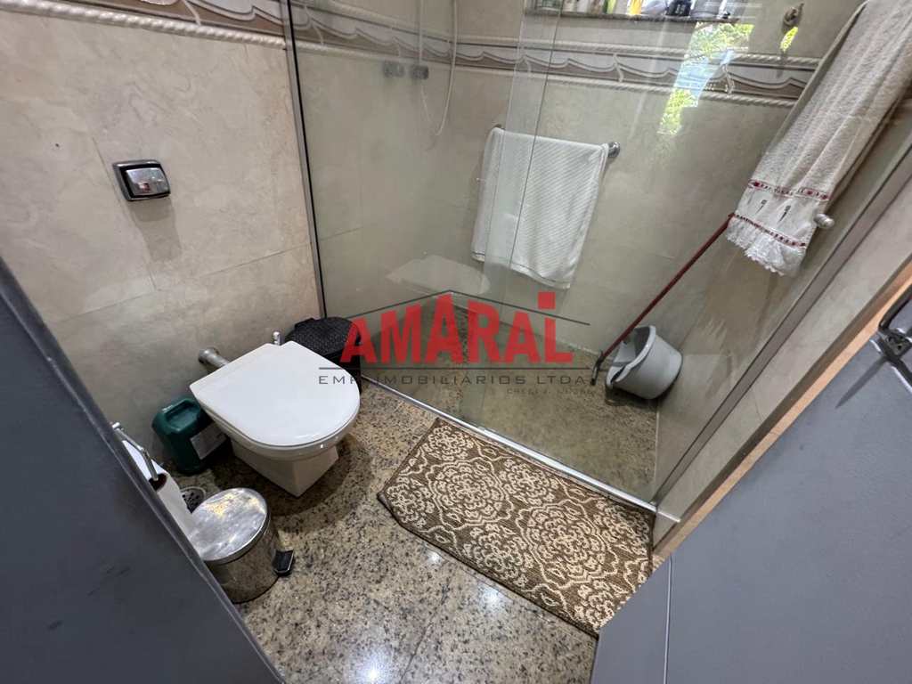 Sobrado em São Paulo, no bairro Jardim Hercilia