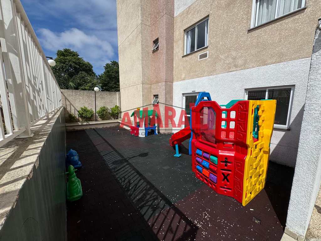 Apartamento em São Paulo, no bairro Cidade Satélite Santa Bárbara