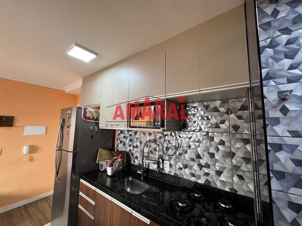 Apartamento em São Paulo, no bairro Cidade Satélite Santa Bárbara