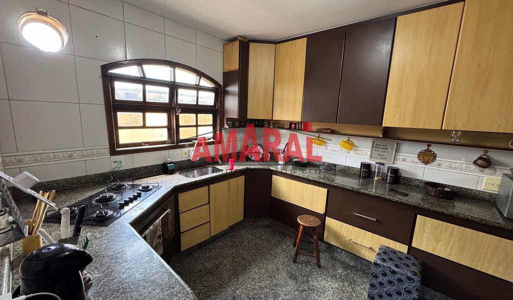 Casa em Mauá, bairro Jardim Luzitano