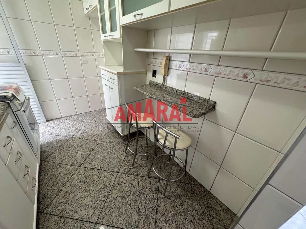 Apartamento em São Paulo, no bairro Cidade Satélite Santa Bárbara