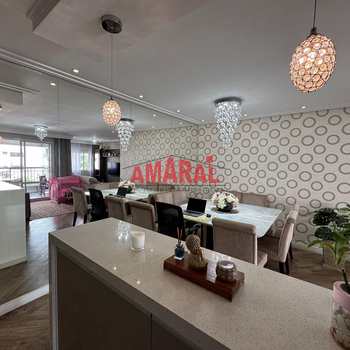 Apartamento em Santo André, bairro Vila Curuçá
