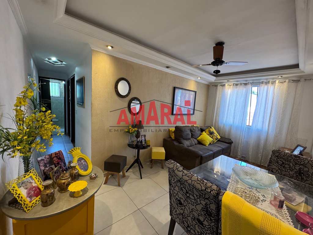 Apartamento em São Paulo, no bairro Cidade Satélite Santa Bárbara
