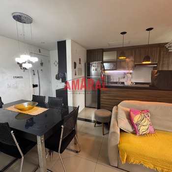 Apartamento em São Paulo, bairro Cidade Satélite Santa Bárbara