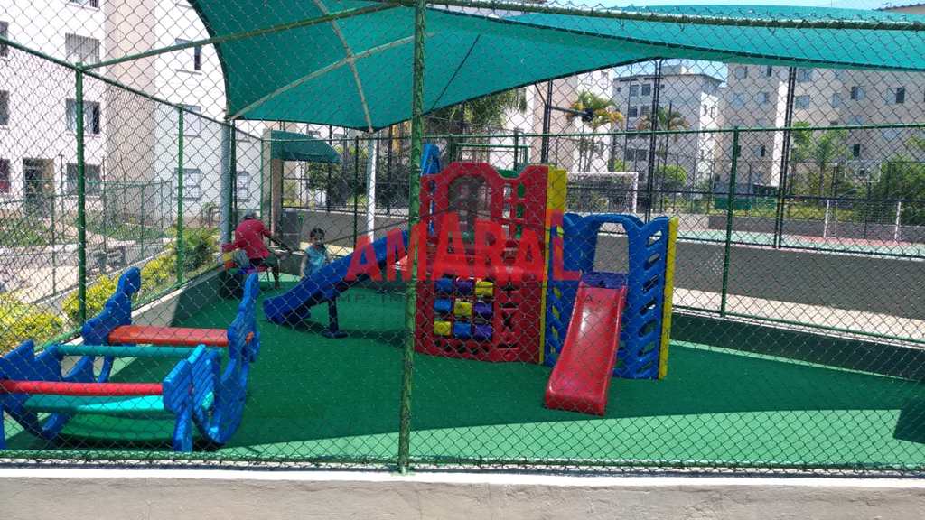 Apartamento em São Paulo, no bairro Cidade Satélite Santa Bárbara