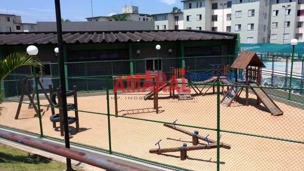 Apartamento em São Paulo, no bairro Cidade Satélite Santa Bárbara