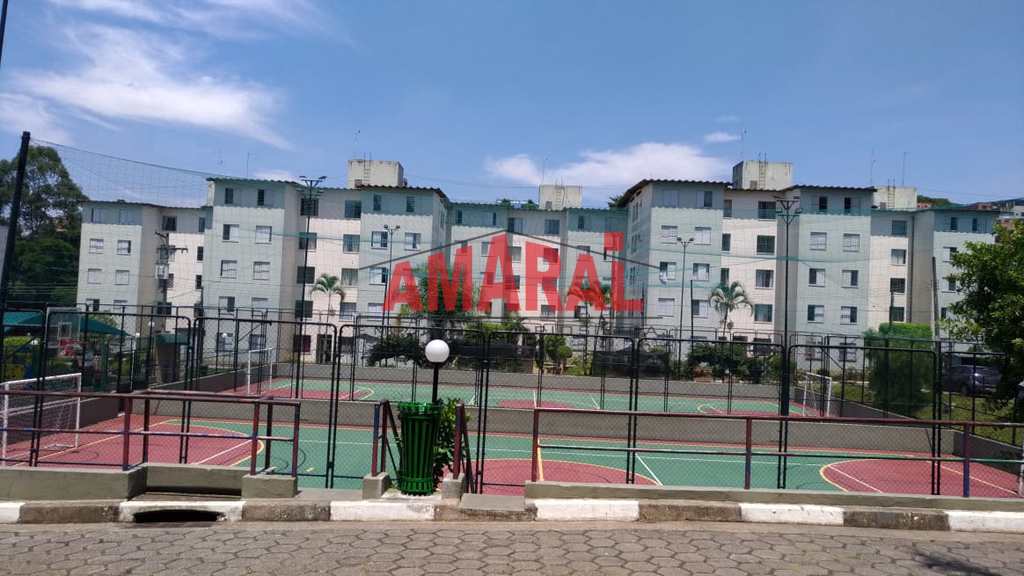 Apartamento em São Paulo, no bairro Cidade Satélite Santa Bárbara