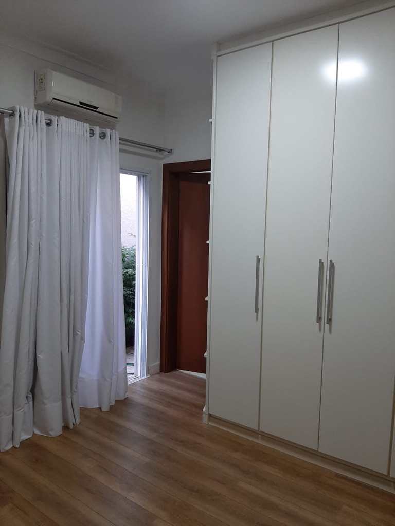 Casa de Condomínio em Ribeirão Preto, no bairro Nova Aliança