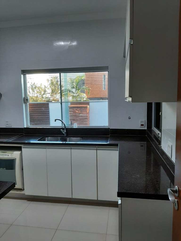 Casa de Condomínio em Ribeirão Preto, no bairro Nova Aliança