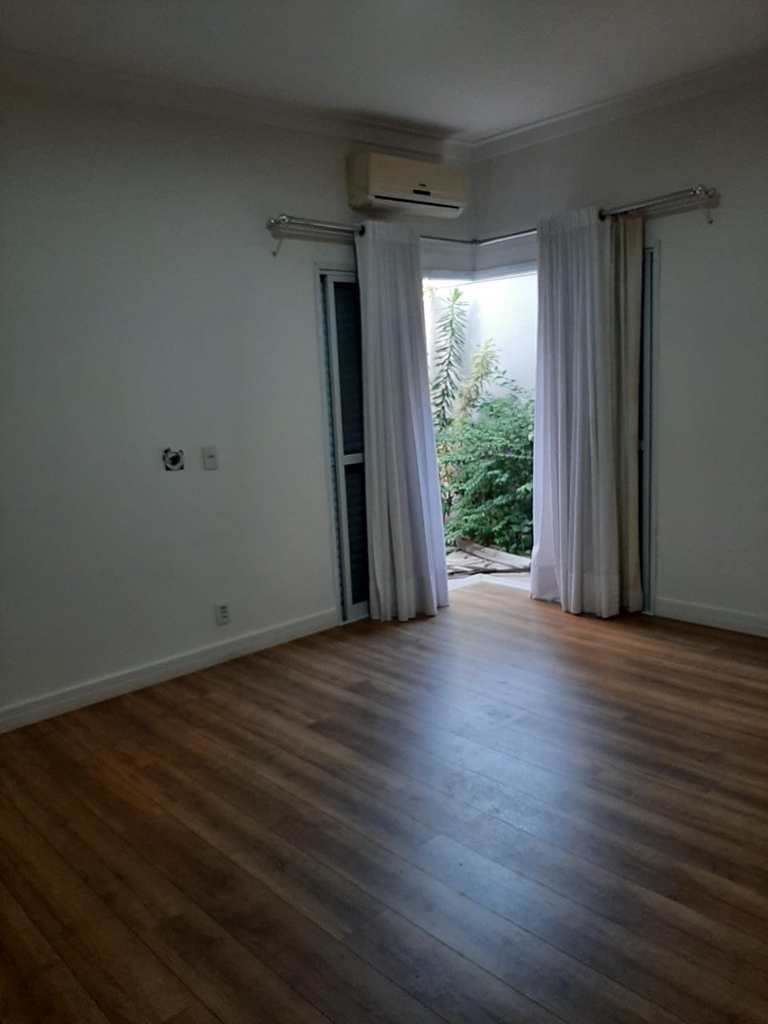 Casa de Condomínio em Ribeirão Preto, no bairro Nova Aliança