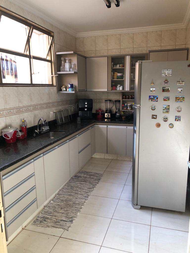 Casa em Ribeirão Preto, no bairro Jardim São Luiz