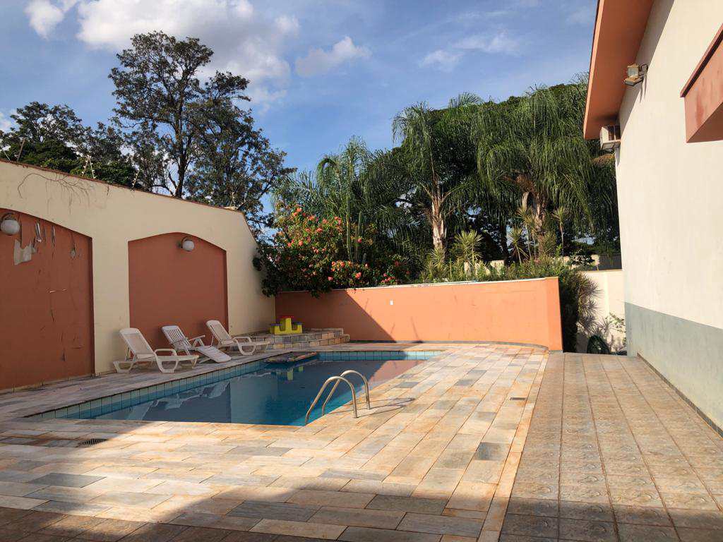 Casa em Ribeirão Preto, no bairro Jardim São Luiz