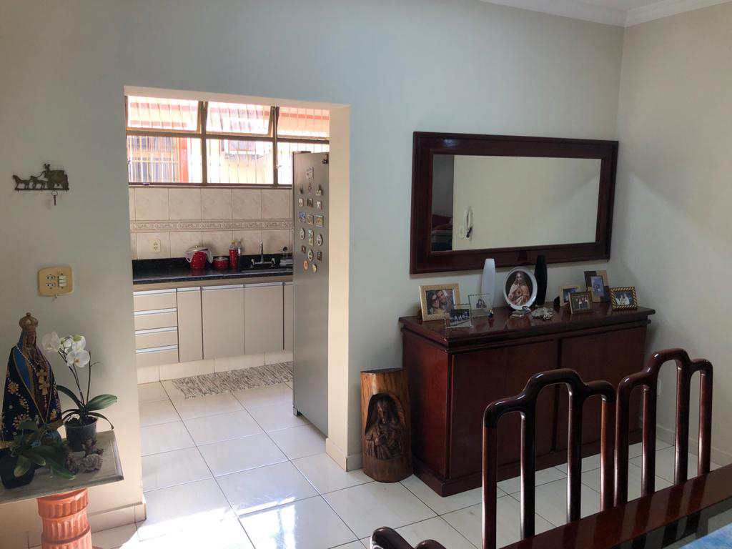 Casa em Ribeirão Preto, no bairro Jardim São Luiz