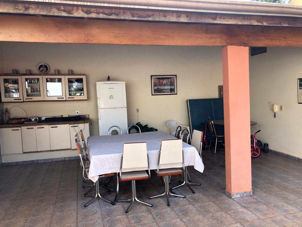 Casa em Ribeirão Preto, no bairro Jardim São Luiz