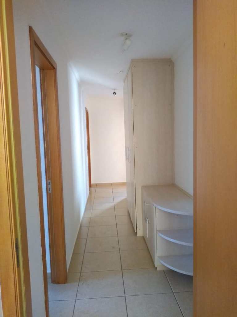 Apartamento em Ribeirão Preto, no bairro Jardim Irajá