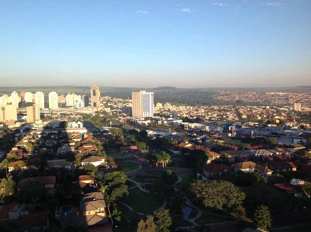 Apartamento em Ribeirão Preto, no bairro Jardim Santa Ângela