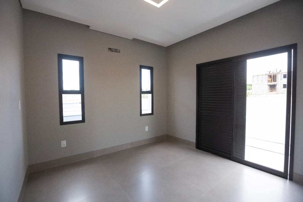 Casa de Condomínio em Ribeirão Preto, no bairro Quintas de São José