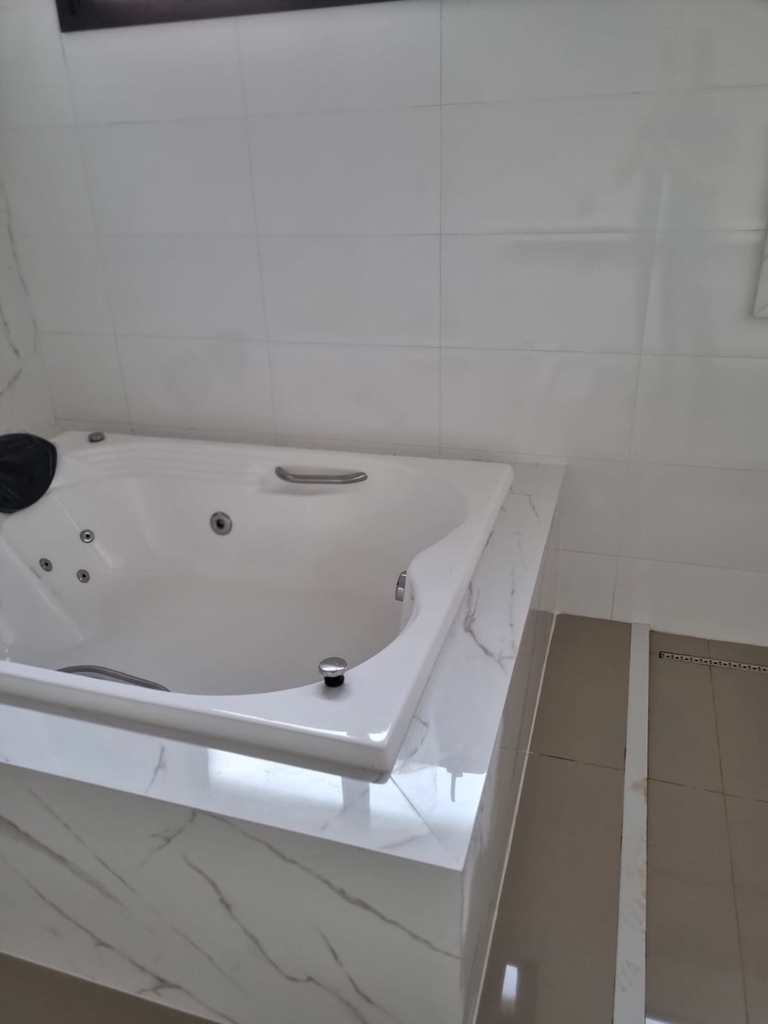 Casa de Condomínio em Ribeirão Preto, no bairro Bonfim Paulista