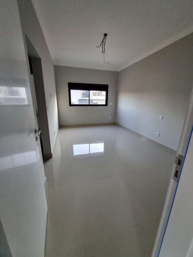 Casa de Condomínio em Ribeirão Preto, no bairro Bonfim Paulista