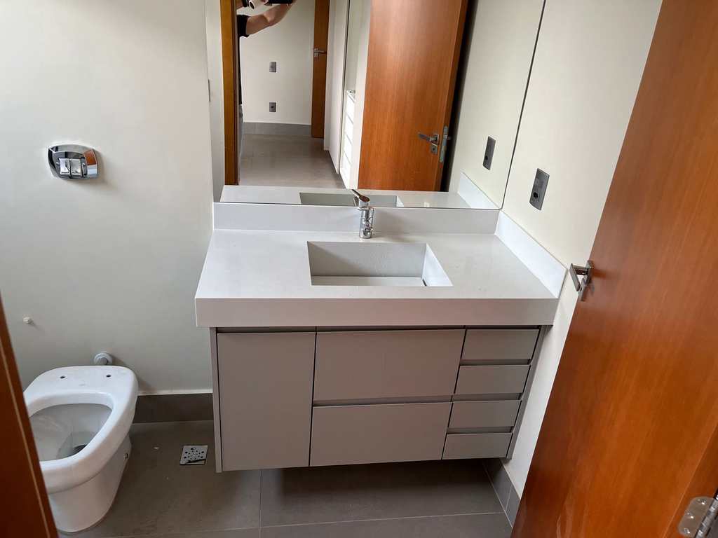 Casa de Condomínio em Ribeirão Preto, no bairro Quintas de São José