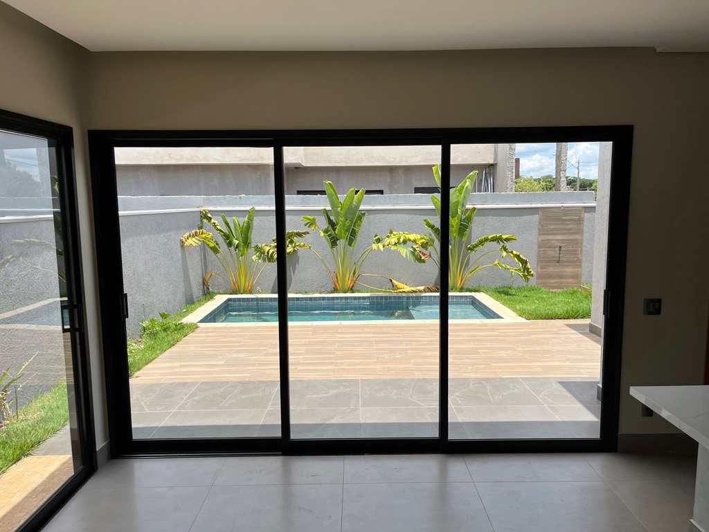 Casa de Condomínio em Ribeirão Preto, no bairro Quintas de São José