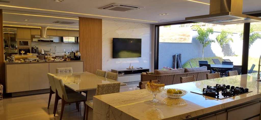 Casa de Condomínio em Ribeirão Preto, no bairro Residencial E Empresarial Alphaville