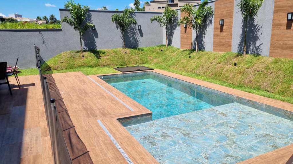 Casa de Condomínio em Ribeirão Preto, no bairro Residencial E Empresarial Alphaville