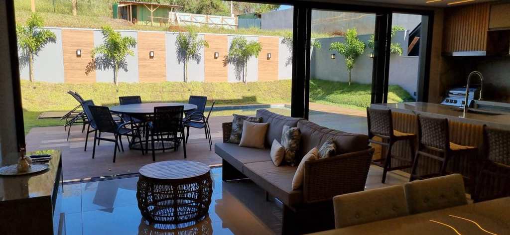 Casa de Condomínio em Ribeirão Preto, no bairro Residencial E Empresarial Alphaville