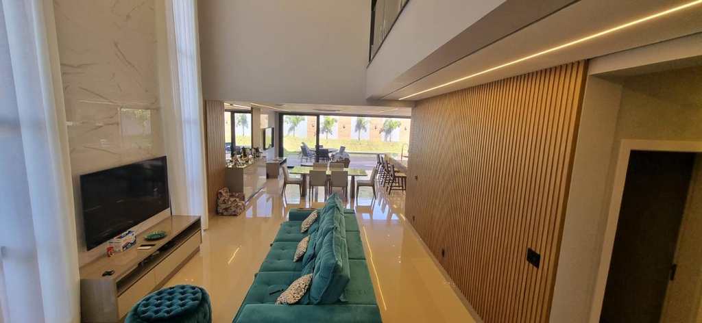 Casa de Condomínio em Ribeirão Preto, no bairro Residencial E Empresarial Alphaville